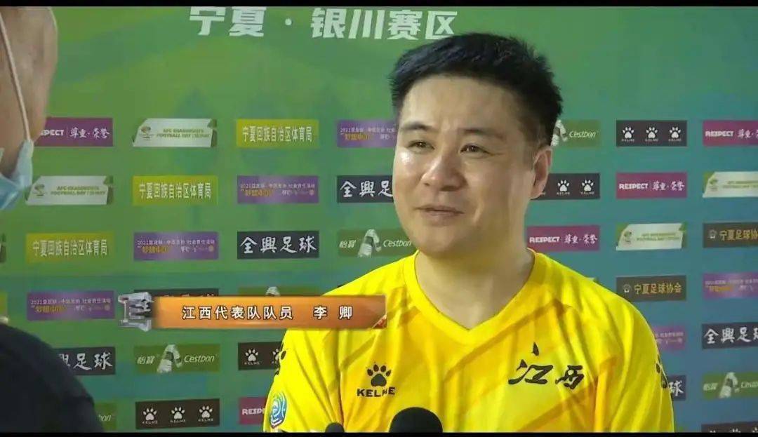 南昌二中足球特长招生2019_南昌二中足球小将进国家队_江西南昌二中足球冠军