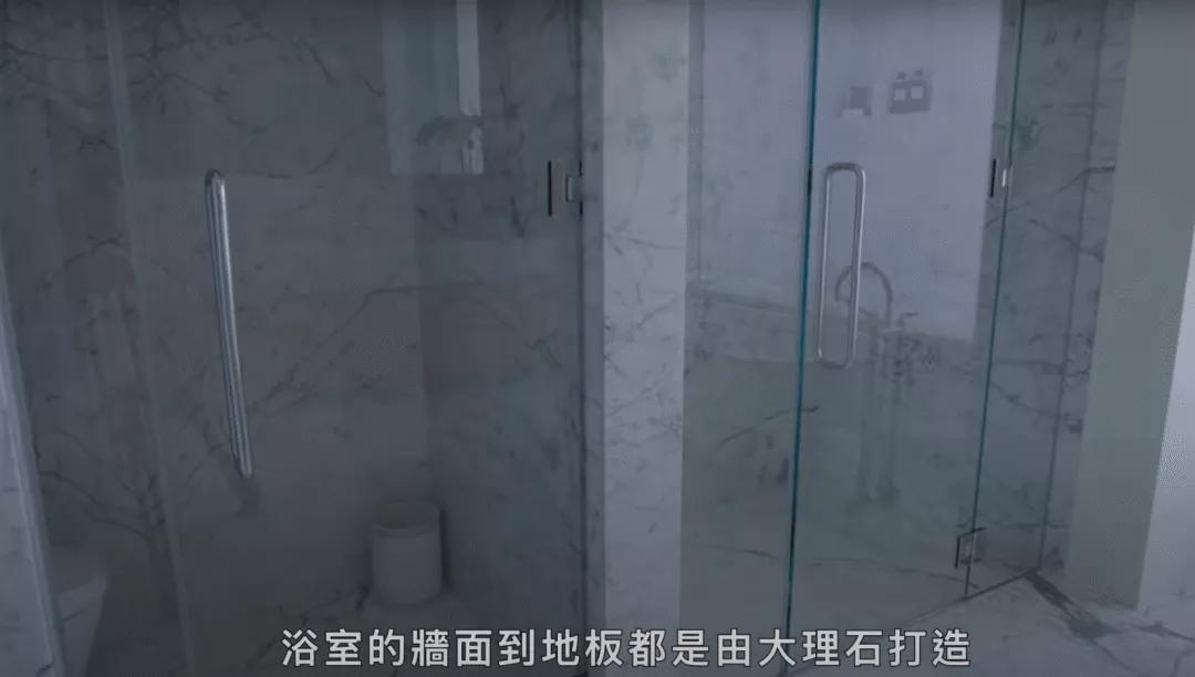 高级健身房_高级健身房魔鬼身材_健身房高难度动作视频