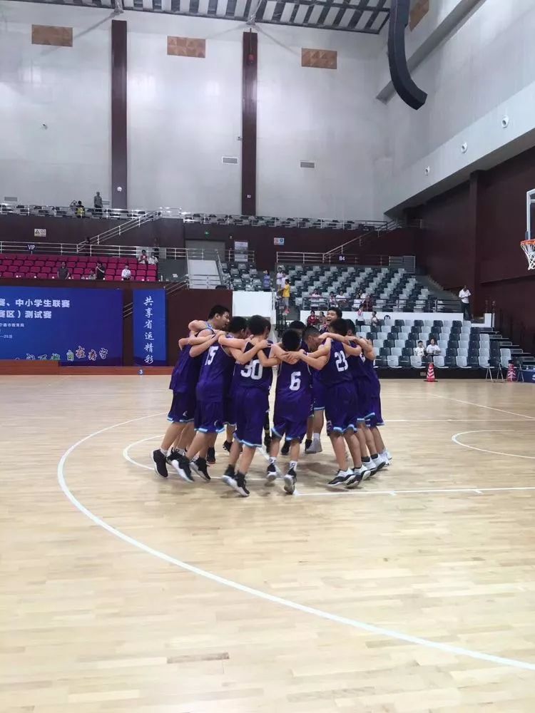 秦皇岛市中学生篮球比赛_秦皇岛少年篮球赛冠军是谁_秦皇岛青少年篮球俱乐部