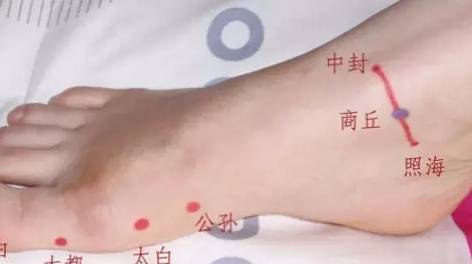 大量有氧运动 小腿_有氧运动腿粗是怎么回事_有氧运动后小腿变粗