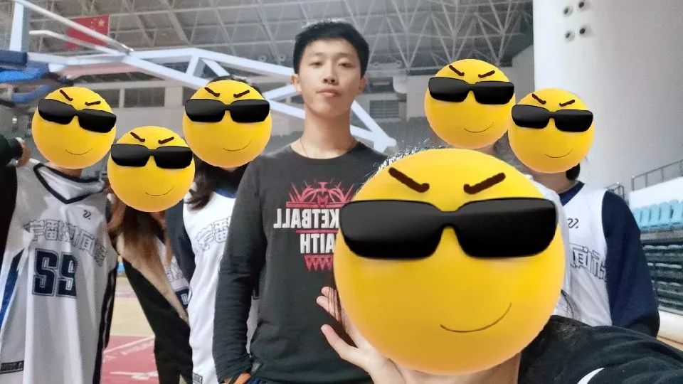 篮球的常规犯规_日常打篮球犯规规则_篮球规则日常犯规打几次