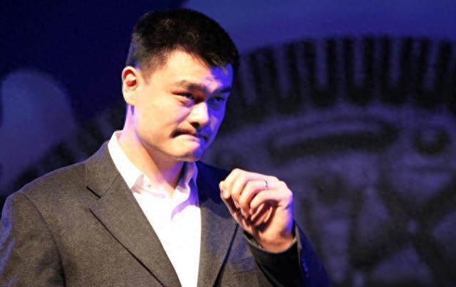广州大学生职业篮球赛冠军_广东职业技术学院篮球队_广州职业篮球队