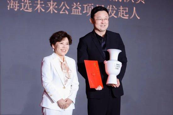 女足球运动员冠军_未来女子足球冠军_足球女子冠军未来怎么样