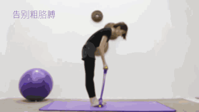 明星健身女有哪些_娱乐圈健身女明星_女生健身明星