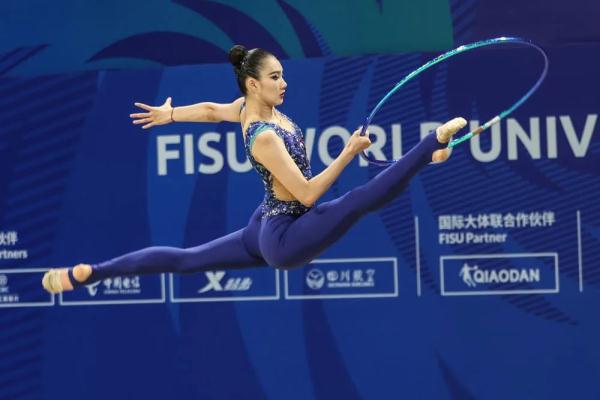 大运会首日中国队获4金；中国游泳“冠军团”即将亮相成都大运会