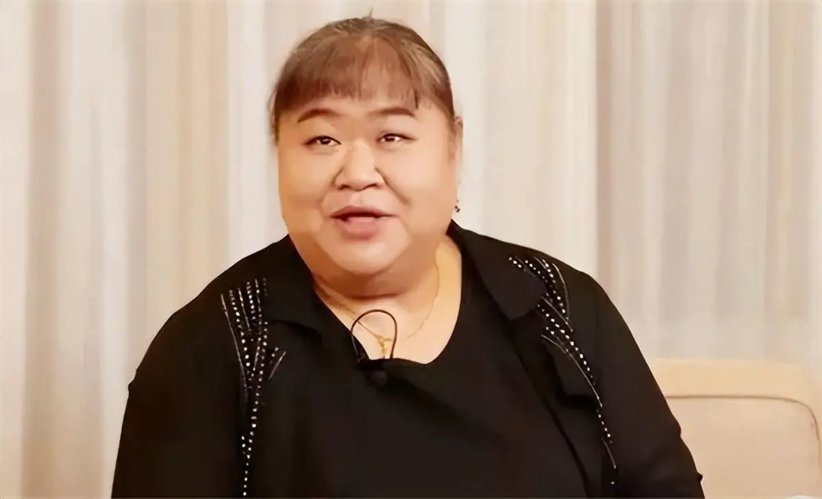 奥运冠军举重内出血_举重吐血的奥运冠军_奥运会举重女冠军流血