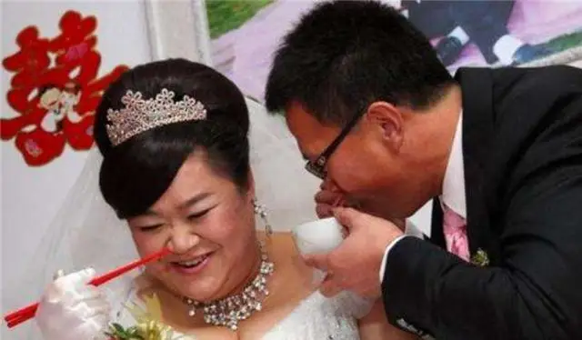 奥运会举重女冠军流血_奥运举重女_奥运冠军举重内出血